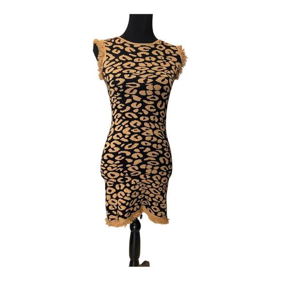 New ~ THML ~ Leopard Print Knit Dress XS HOT - Picture 1 of 7
